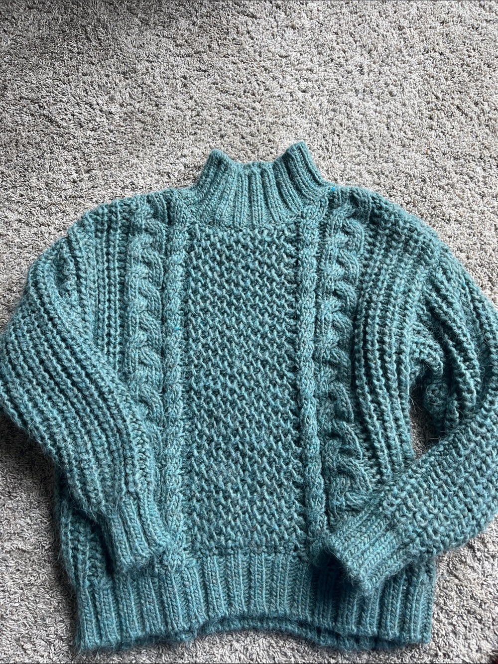 Universal Threads Ladies Cozy Cable Knit Turtleneck Sweater - Green XS